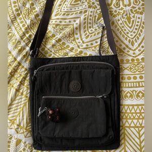 Kipling crossbody and wallet set